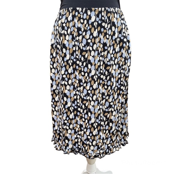 BCBGMaxAzria Leaf Pattern Skirt Size Large - Picture 1 of 11